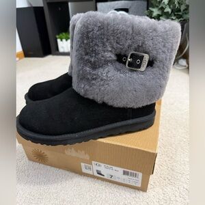 UGG Ellee Boots Black and Grey
